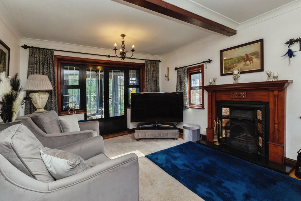 Additional image 2 of 4 bed detached house for saleParsons Lane, Bierton, Aylesbury HP22