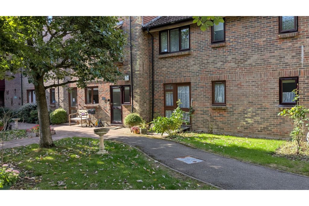 Additional image 24 of 1 bed flat for saleHigh Street, Abbots Langley WD5