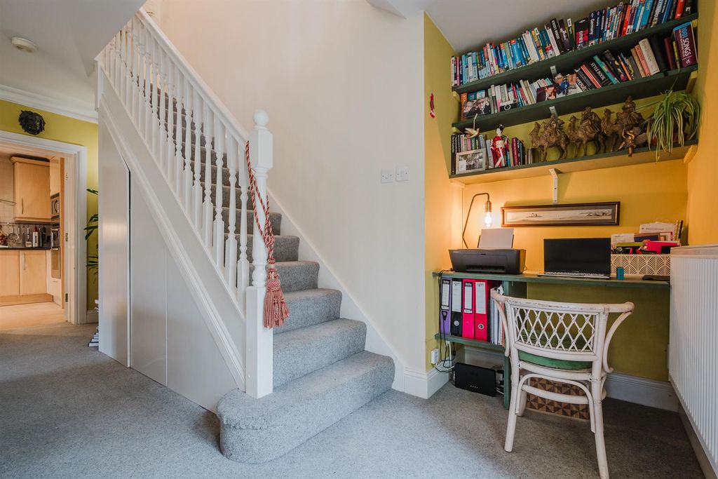 Additional image 6 of 2 bed flat for saleDorset Road, Altrincham WA14
