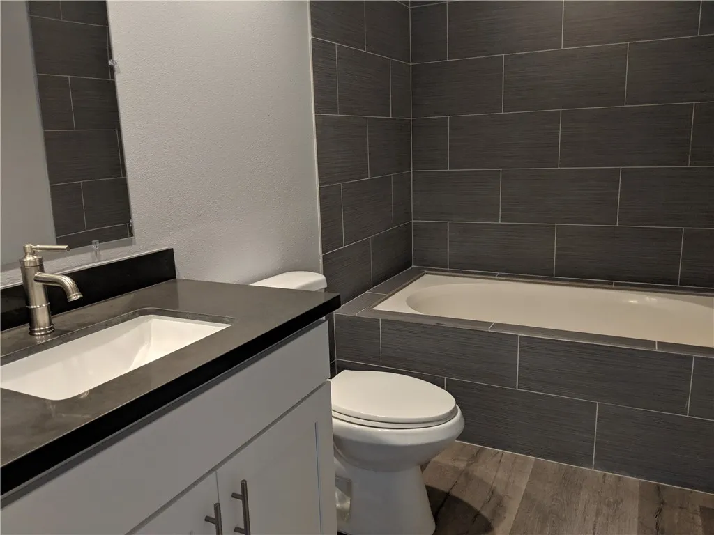 Additional image 8 of 2243 Martin Unit 205, Irvine, CA 92612
