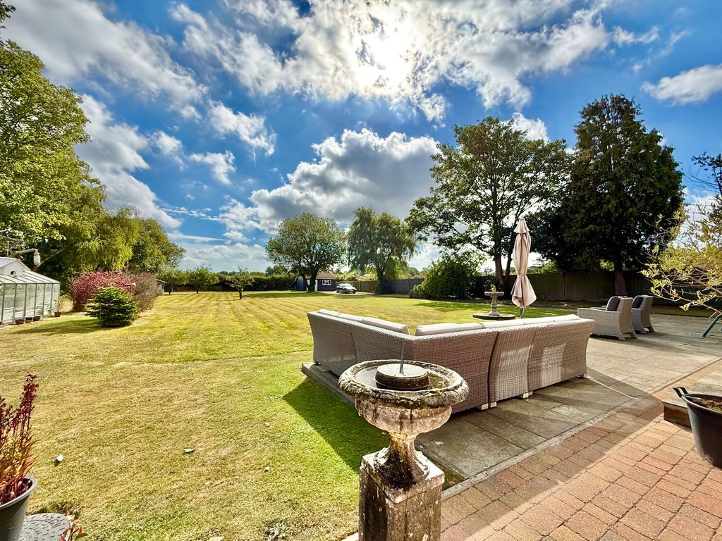 Additional image 14 of 7 bed detached house for salePotmans Lane, Bexhill On Sea TN39