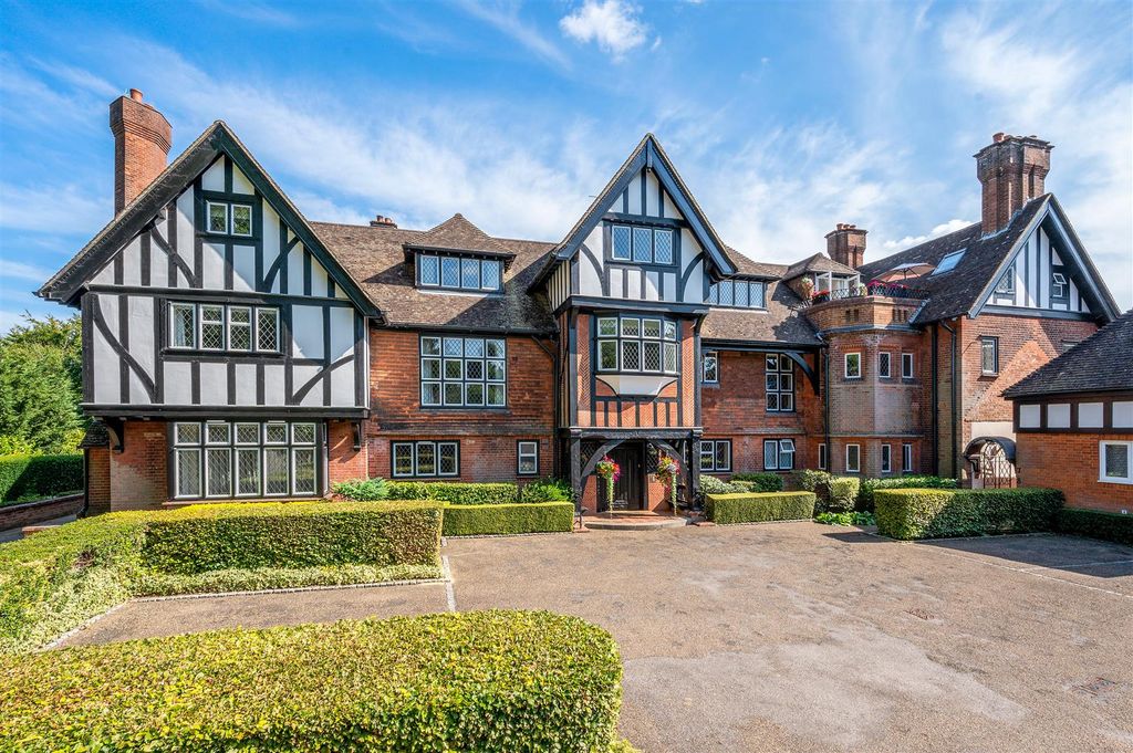 Additional image 31 of 2 bed flat for saleHolly Hill Park, Banstead SM7