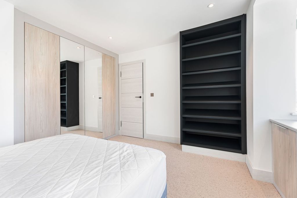 Additional image 27 of 5 bed detached house for sale137 Kimbolton Road, Bedford, Bedfordshire MK41