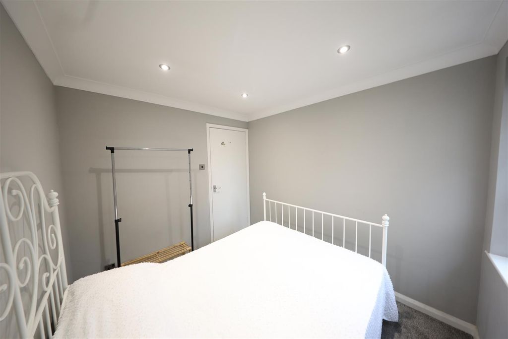 Additional image 13 of 2 bed flat for saleFish Street, Hull HU1