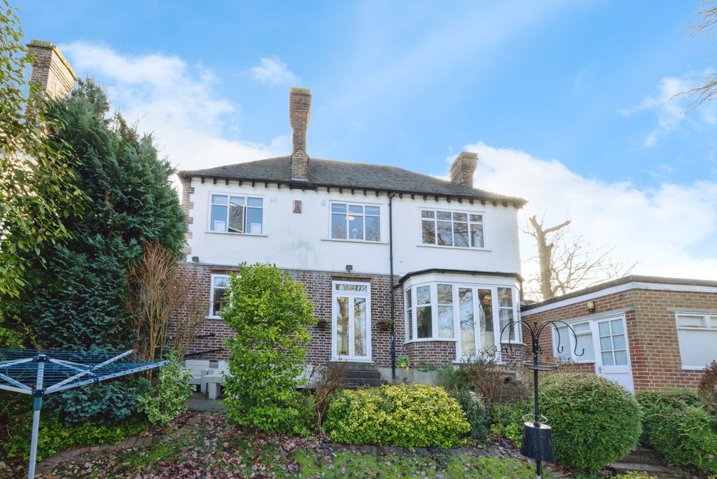 Additional image 2 of 5 bed detached house for saleSouthend Road, Beckenham BR3