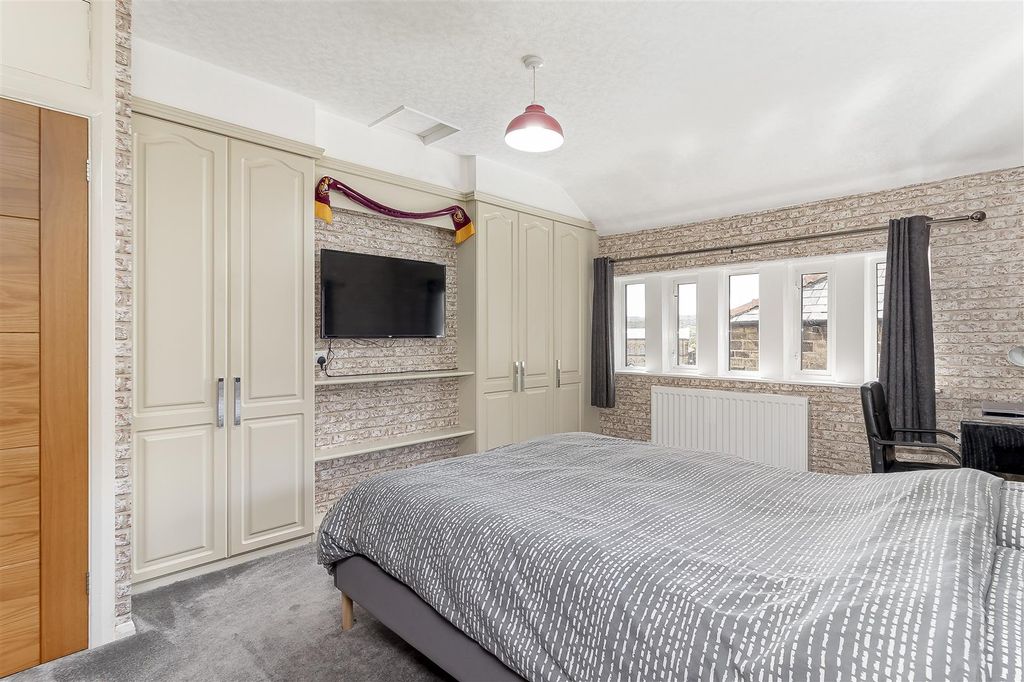 Additional image 14 of 4 bed semi-detached house for sale2 Crowther Fold, Harden, Bingley BD16