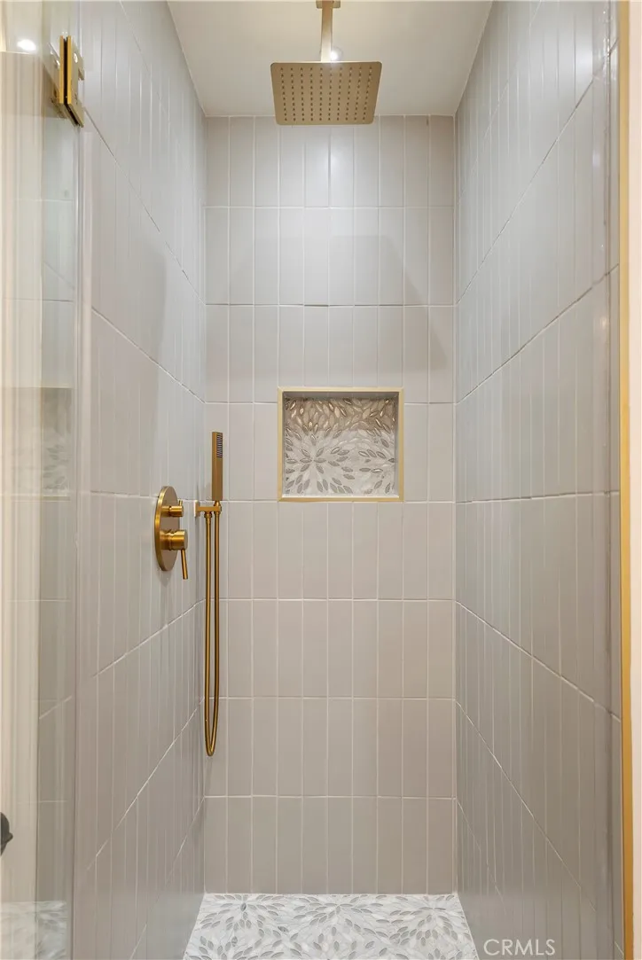 Additional image 63 of 6611 Glade Ave, Woodland Hills, CA 91303