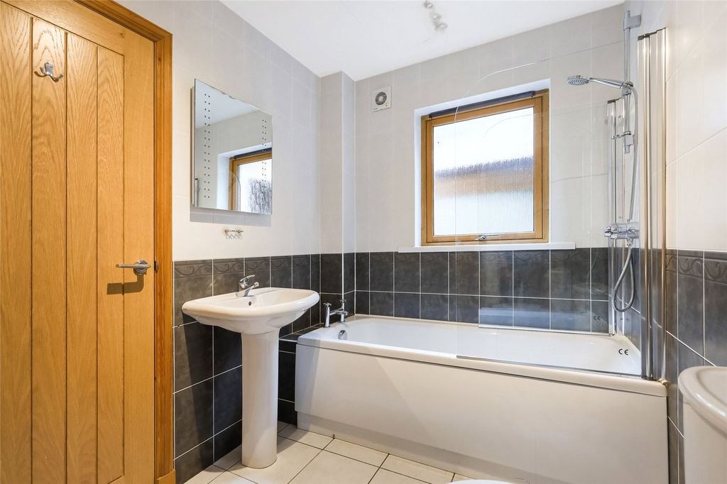 Additional image 15 of 5 bed detached house for saleMain Road, Garelochhead, Helensburgh, Argyll And Bute G84