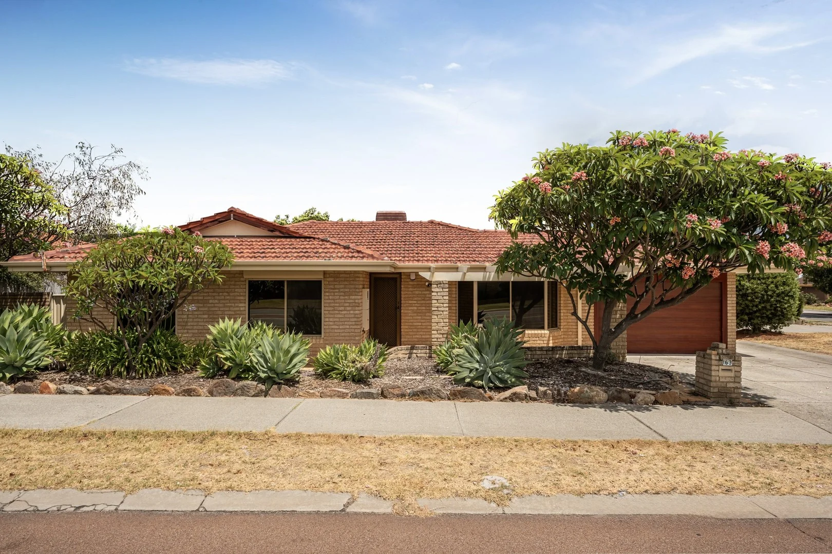 163 Rostrata Avenue, Willetton WA 6155