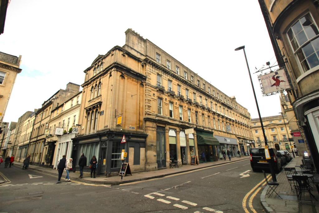Quiet Street, Bath