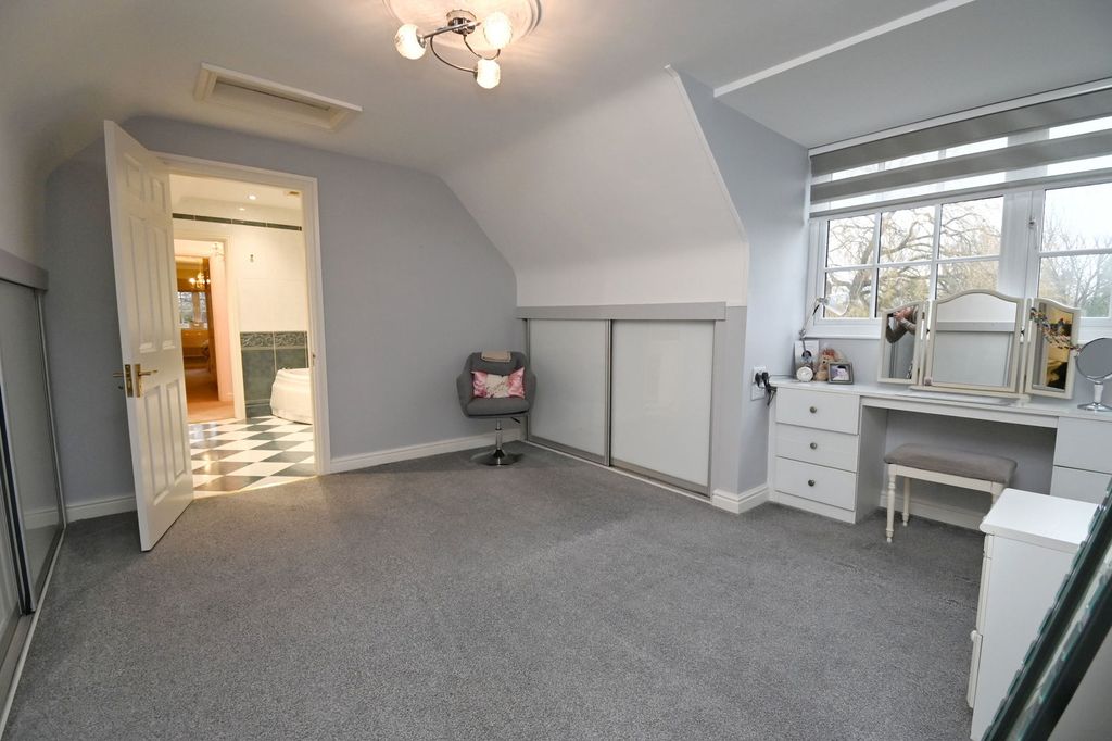 Additional image 23 of 5 bed country house for saleKingwell Road, Worsbrough, Barnsley S70