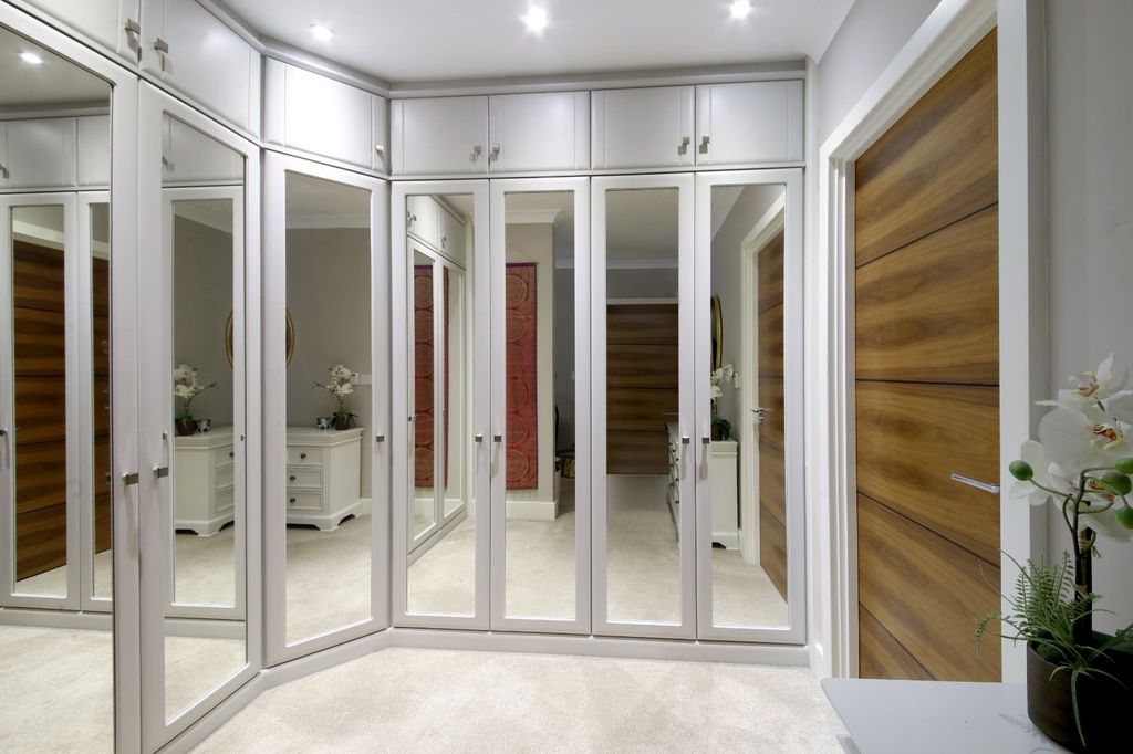 Additional image 11 of 2 bed flat for saleStation Road, Beaconsfield, Buckinghamshire HP9