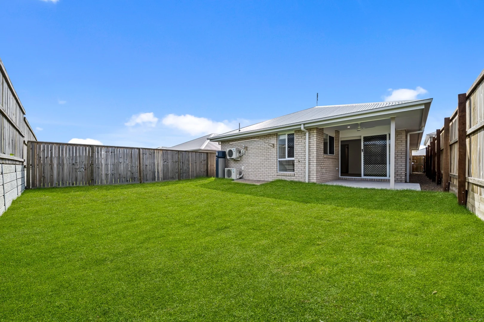 92 Wellington Circuit, Yarrabilba QLD 4207
