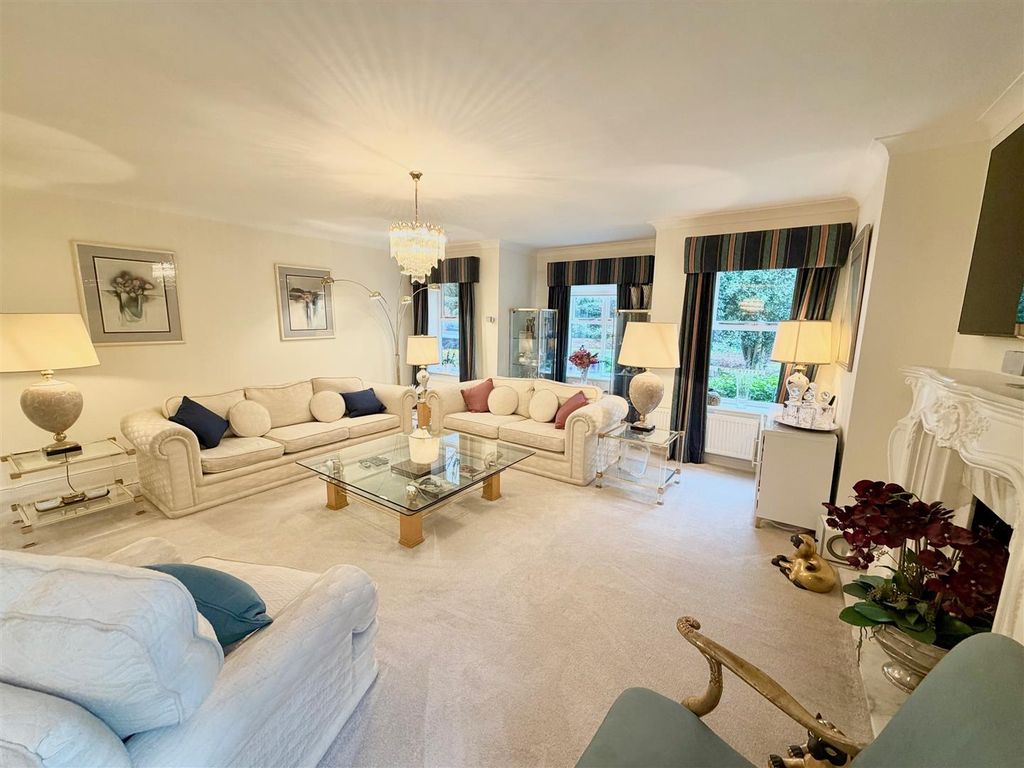 Additional image 10 of 3 bed flat for saleBooth Road, Altrincham WA14