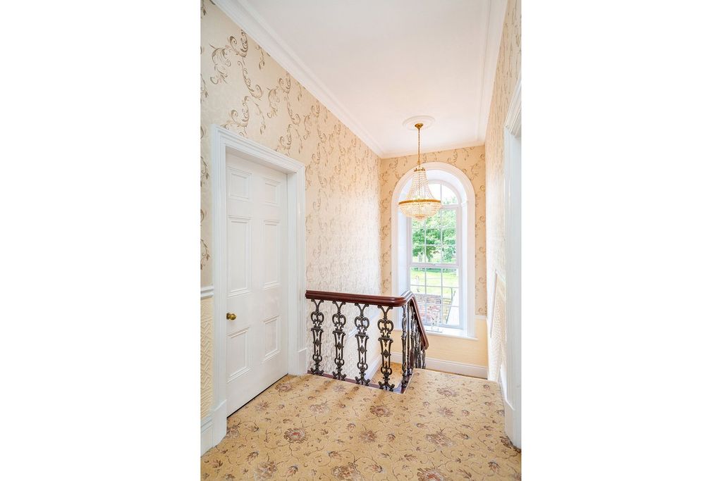 Additional image 12 of 5 bed property for saleBroad Street, Hoyland, Barnsley S74