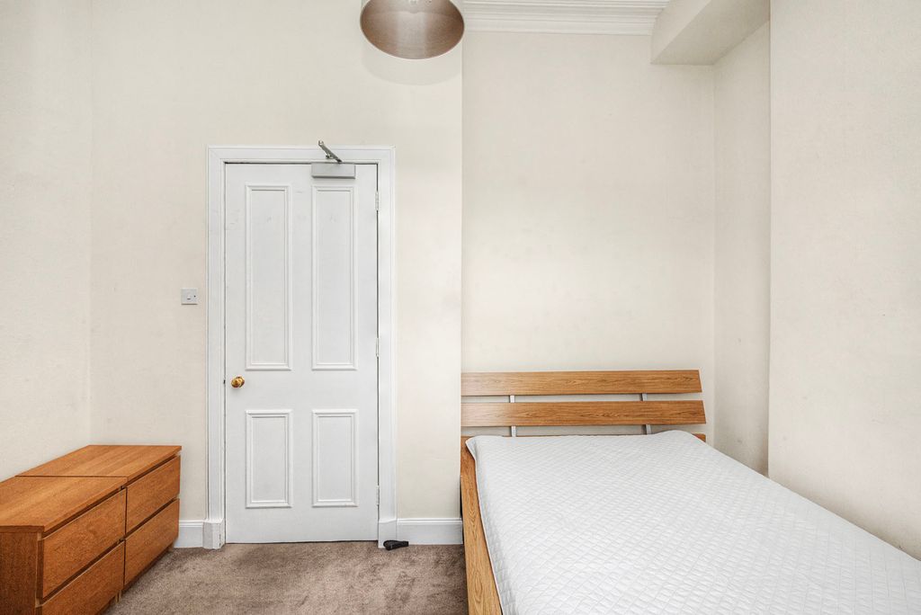 Additional image 15 of 3 bed flat for sale(2F2) 7 Cornwall Street, Edinburgh EH1