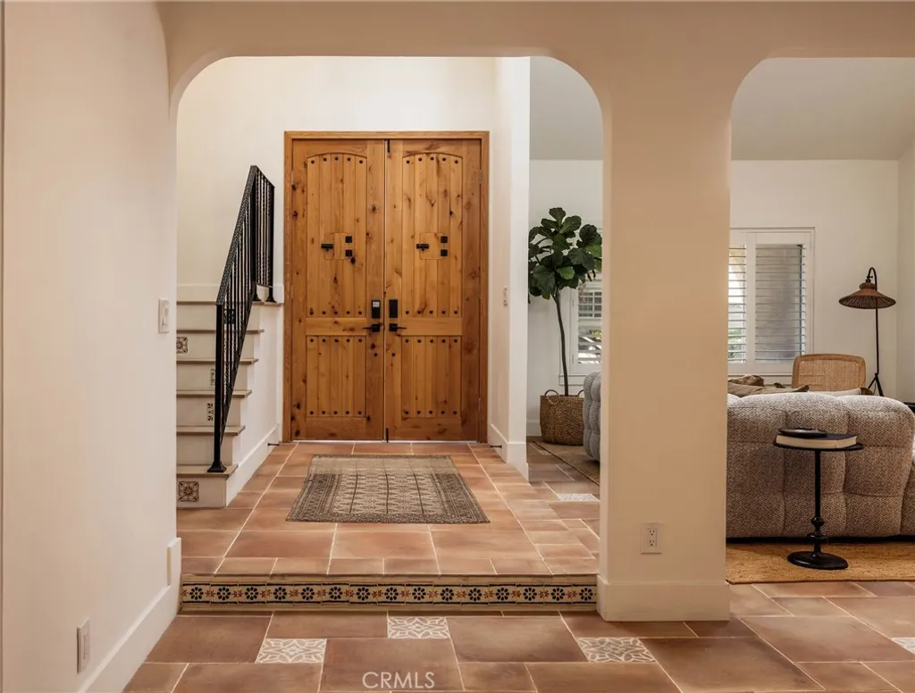 Additional image 7 of 1096 Tulare Dr, Costa Mesa, CA 92626