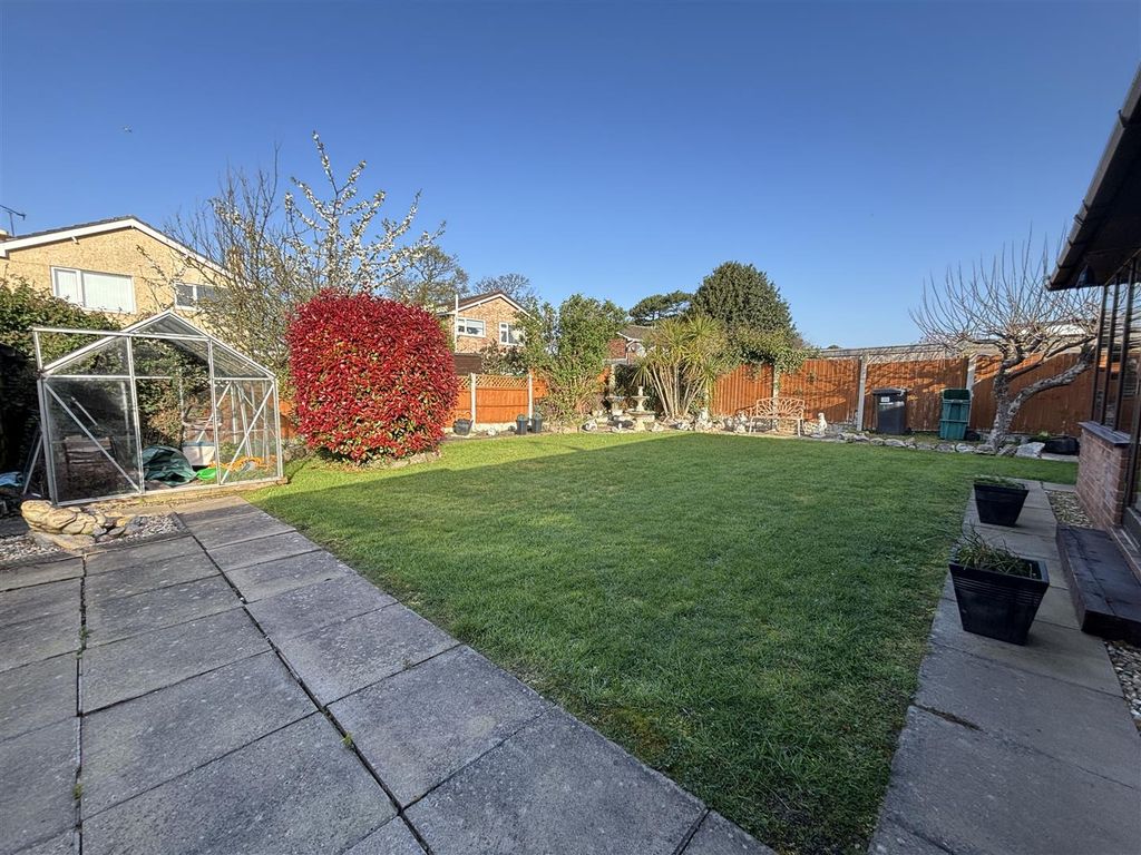 Additional image 2 of 2 bed detached bungalow for saleKinmel Avenue, Abergele LL22