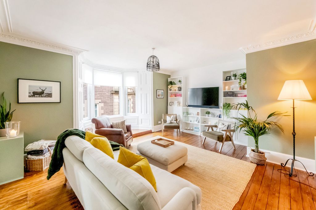 Additional image 2 of 2 bed flat for saleKing Street, Crieff PH7