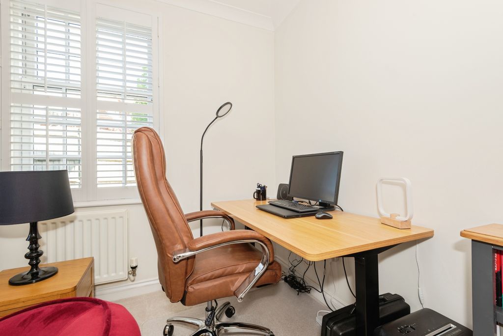 Additional image 7 of 2 bed flat for saleBrighton Road, Banstead SM7