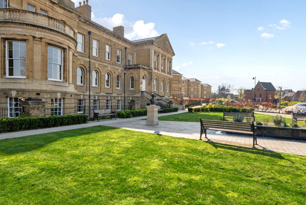 Additional image 9 of 3 bed flat for saleMccarthy Crescent, Wellesley, Aldershot GU11