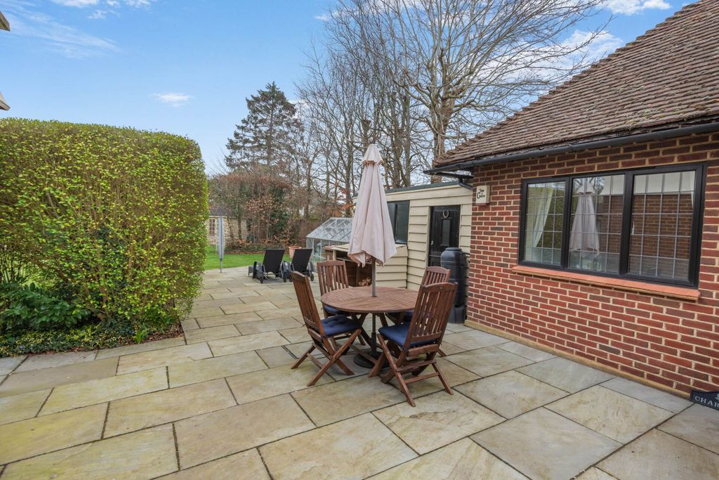 Additional image 33 of 6 bed detached house for saleNew Road, Weston Turville HP22