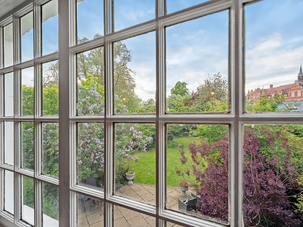 Additional image 18 of 4 bed semi-detached house for saleKimbolton Road Bedford, Bedfordshire MK40