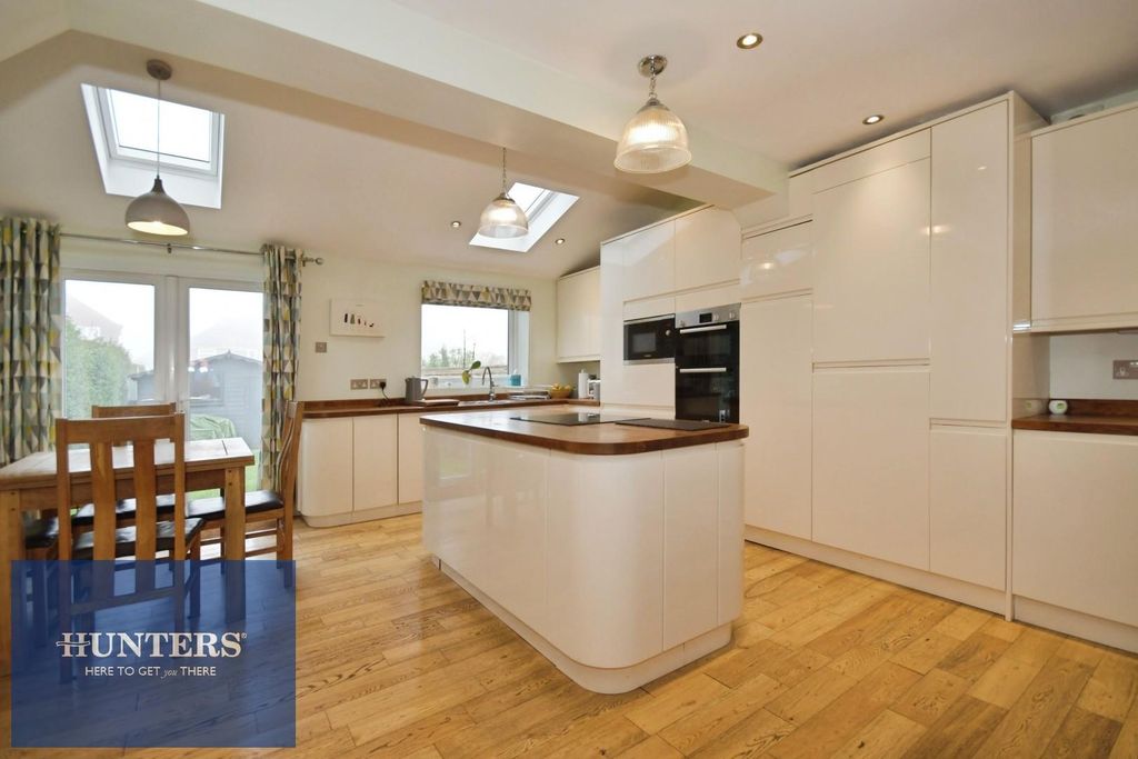 Additional image 2 of 3 bed semi-detached house for saleEnfield Road, Newbold, Chesterfield S41