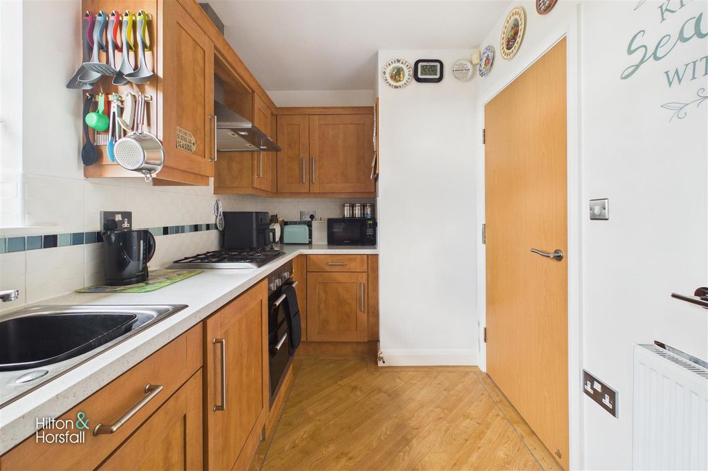 Additional image 7 of 2 bed flat for saleCastle Court, Colne BB8