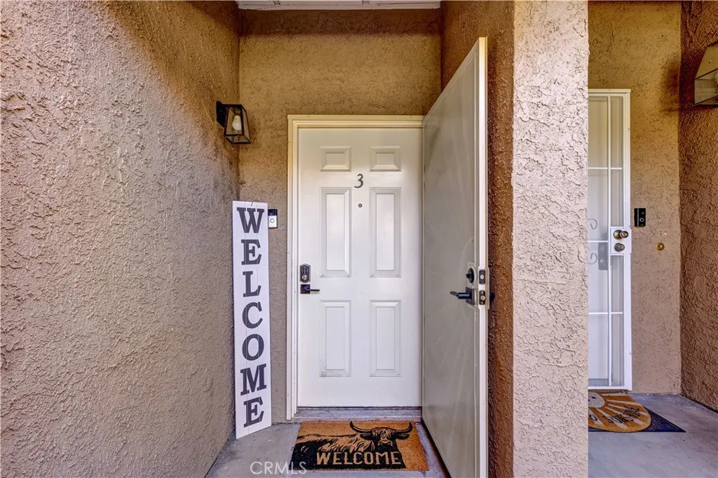 Additional image 6 of 28102 Bobwhite Cir Unit 3, Saugus, CA 91350