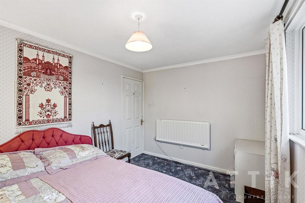 Additional image 22 of 5 bed detached bungalow for saleNorwich Road, Halesworth IP19