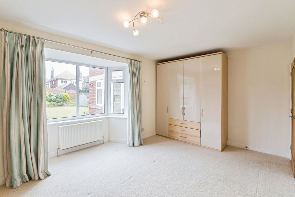 Additional image 6 of 3 bed bungalow for saleClifton Drive North, Lytham St. Annes, Lancashire FY8