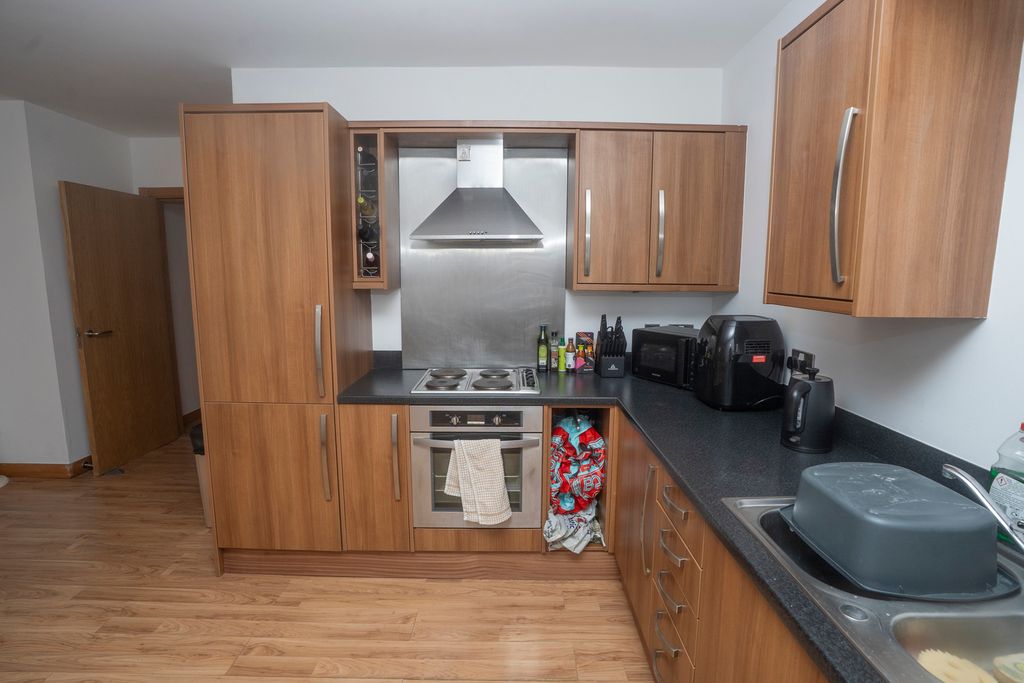 Additional image 7 of 2 bed flat for saleDock Road, Birkenhead CH41