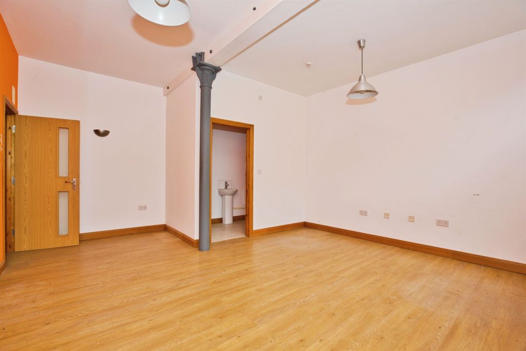 Additional image 14 of 2 bed flat for saleAbbey Street, Crewkerne TA18