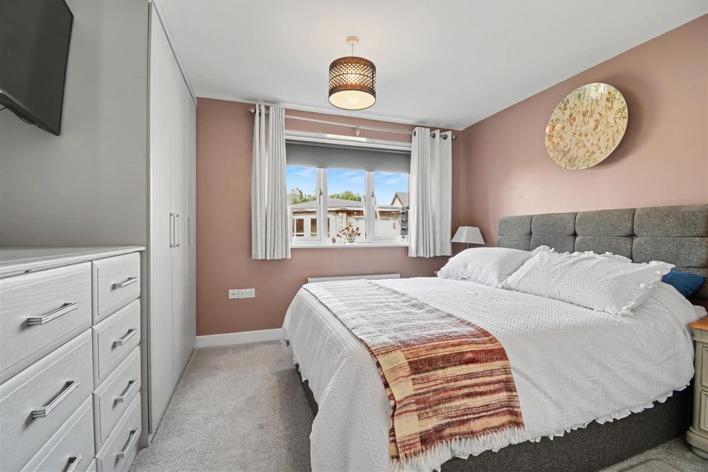 Additional image 10 of 3 bed bungalow for saleArchers Close, Wrawby, Brigg DN20