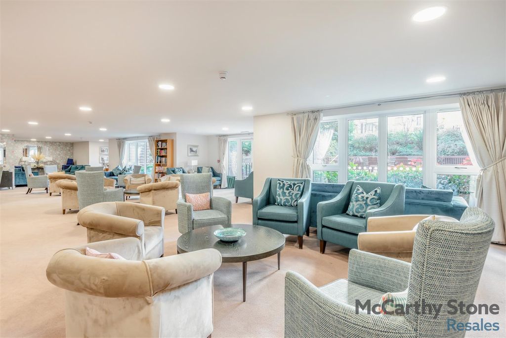 Additional image 20 of 2 bed flat for saleAusten Place, Lower Turk Street, Alton GU34