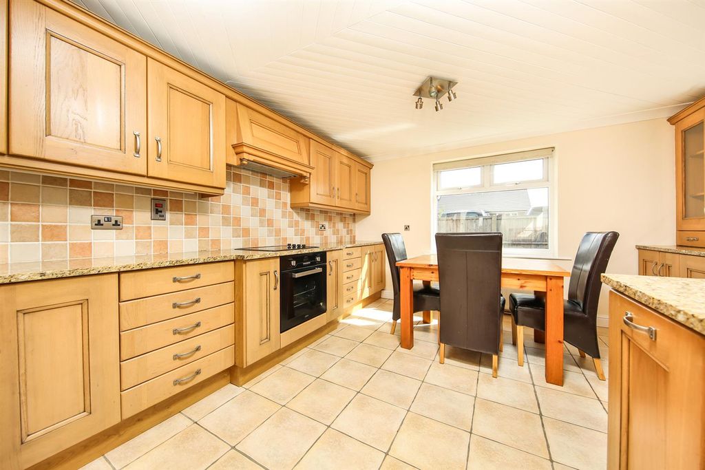 Additional image 29 of 2 bed property for saleStretton Service Station And Bungalow, Main Road, Stretton, Alfreton DE55