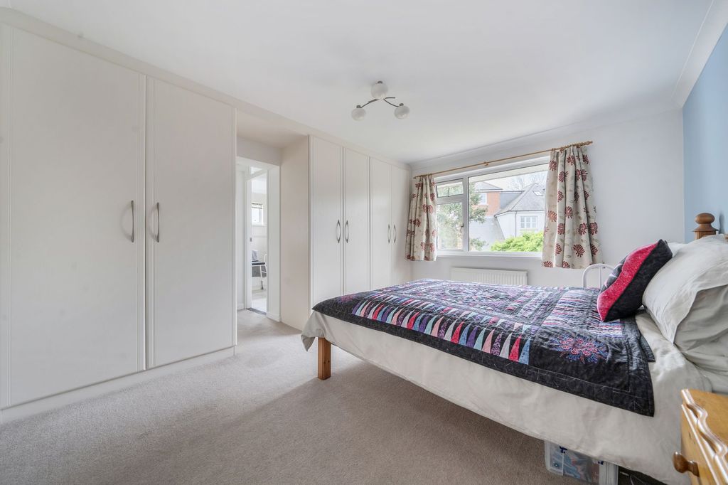 Additional image 9 of 4 bed detached house for saleLindens Close, Emsworth PO10