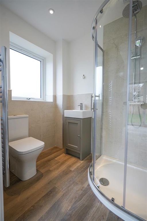 Additional image 12 of 3 bed detached bungalow for saleGolwg Y Garreg Las, Ammanford SA18