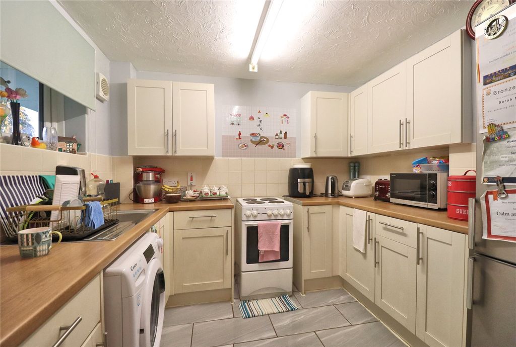 Additional image 2 of 2 bed maisonette for saleWoking, Surrey GU21