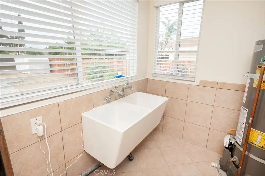 Additional image 6 of 7579 Emerald Street, Riverside, CA 92504