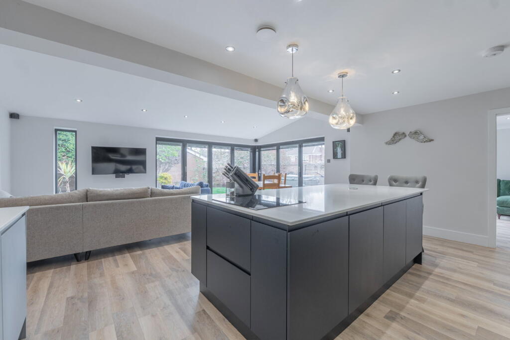 Additional image 2 of Welham Croft, Shirley, Solihull, B90 4UU