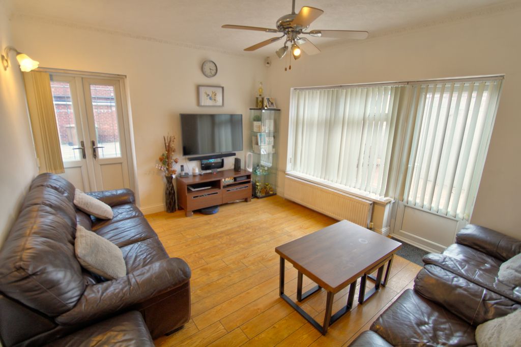 Additional image 3 of 5 bed detached house for saleEngine Lane, Wednesbury WS10