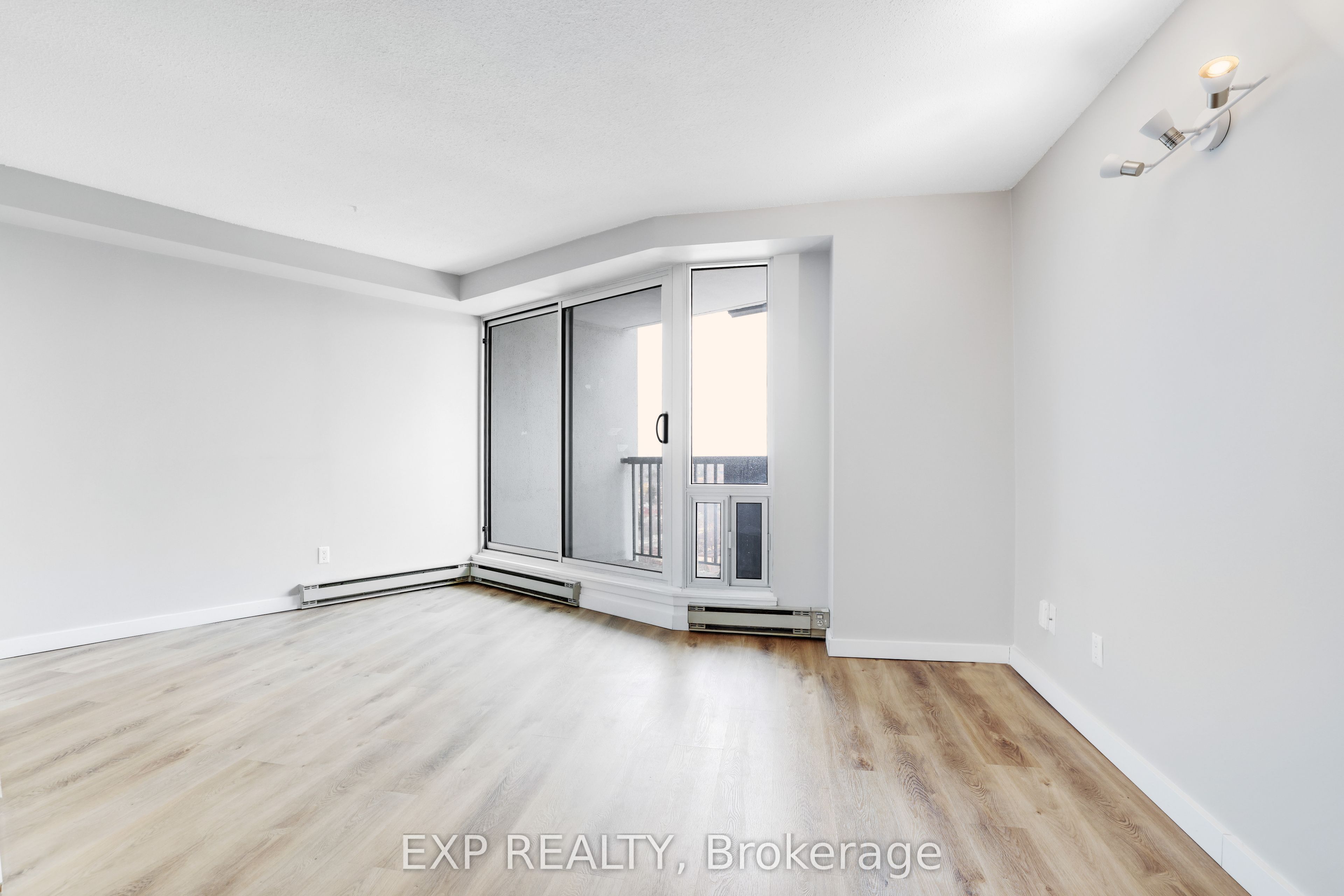 Additional image 5 of 1380 Prince Of Wales Drive, Ottawa, ON, K2C 3N2