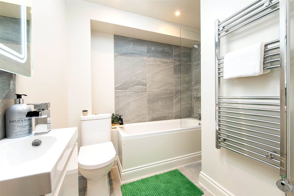 Additional image 11 of 3 bed flat for saleApartment 6, Willow Tree Apartments, Yate, Bristol BS37