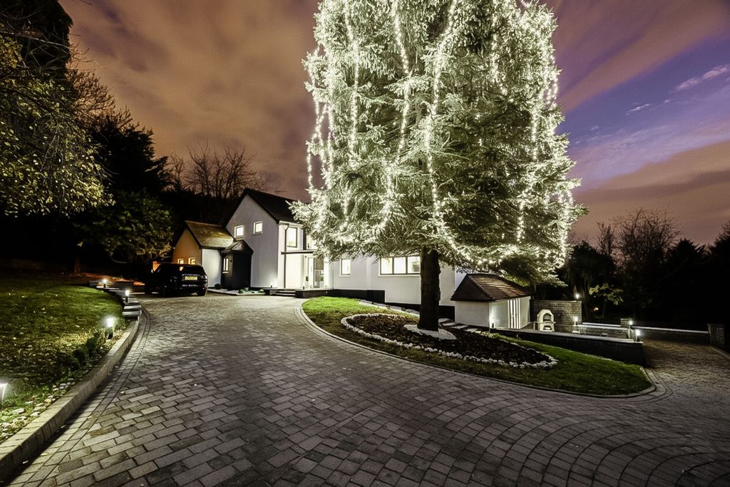 Additional image 48 of 5 bed detached house for saleBowers Road, Benfleet SS7