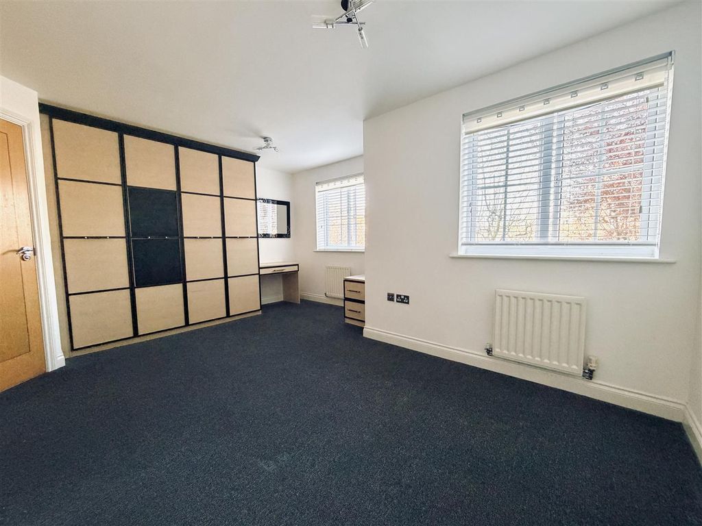 Additional image 9 of 2 bed flat for saleWeldon Road, Broadheath, Altrincham WA14