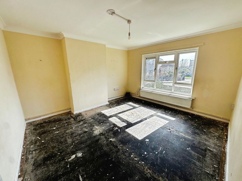 Additional image 2 of 2 bed flat for saleProtheroe Avenue, Pen-Y-Fai, Bridgend CF31