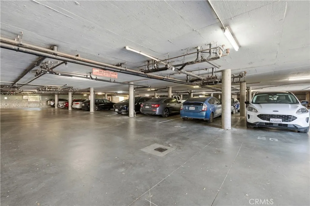 125 N Allen Avenue Unit 213, Pasadena, CA 91106