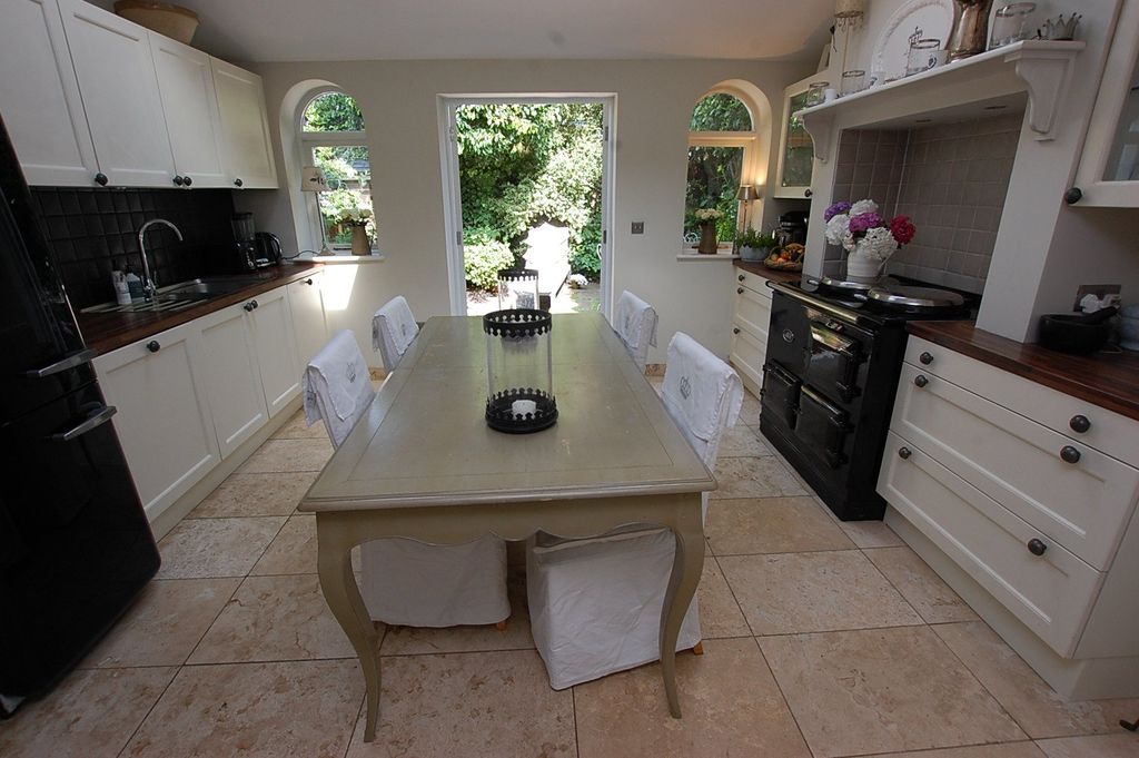 Additional image 17 of 4 bed end terrace house for saleKings Road, Ashton-Under-Lyne, Greater Manchester OL6